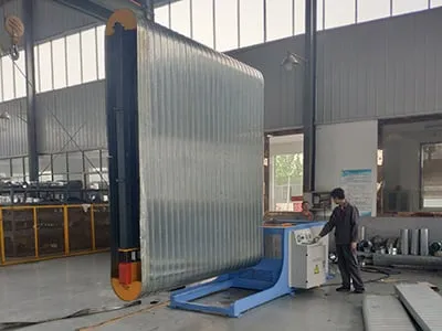 Крупный овальный воздуховод